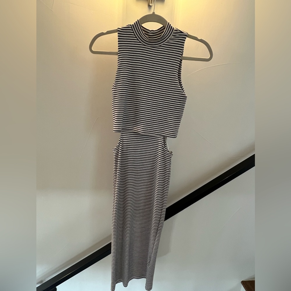 MinkPink - XS - black and white stripe cutout midi dress